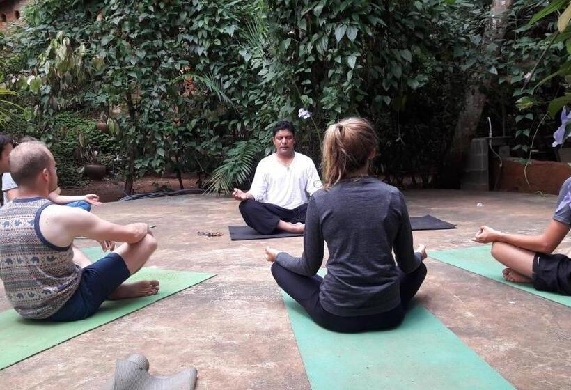 Пансион Kandy Eco Retreat