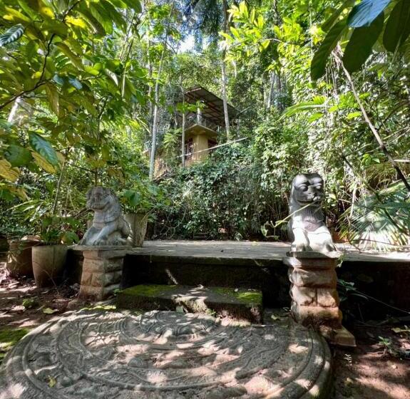 Пансион Kandy Eco Retreat