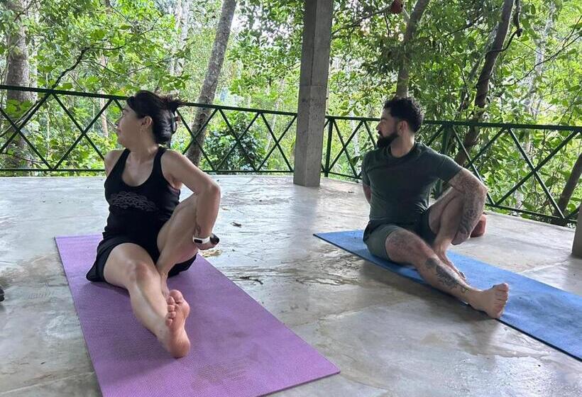 Пансион Kandy Eco Retreat