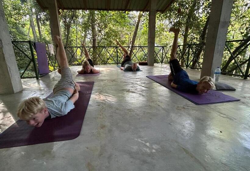 Пансион Kandy Eco Retreat