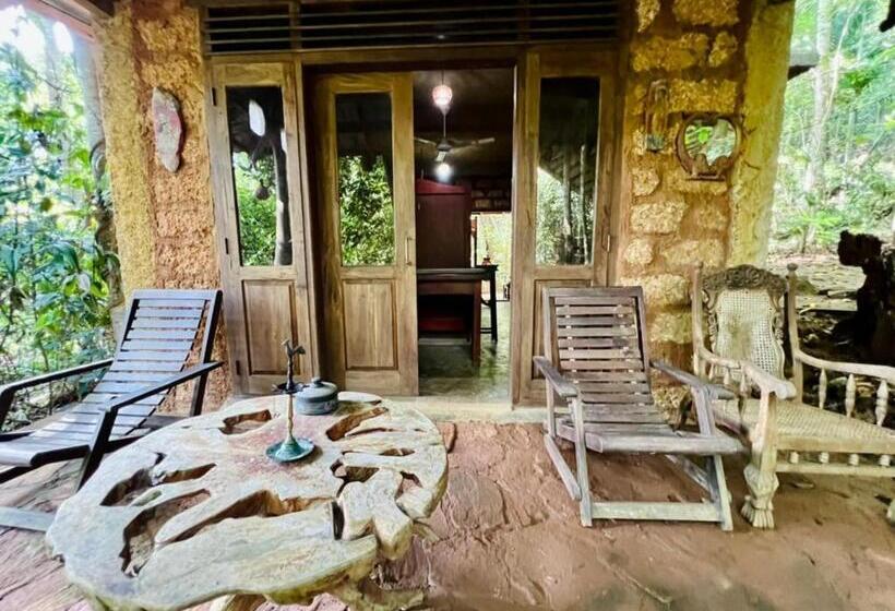 Пансион Kandy Eco Retreat