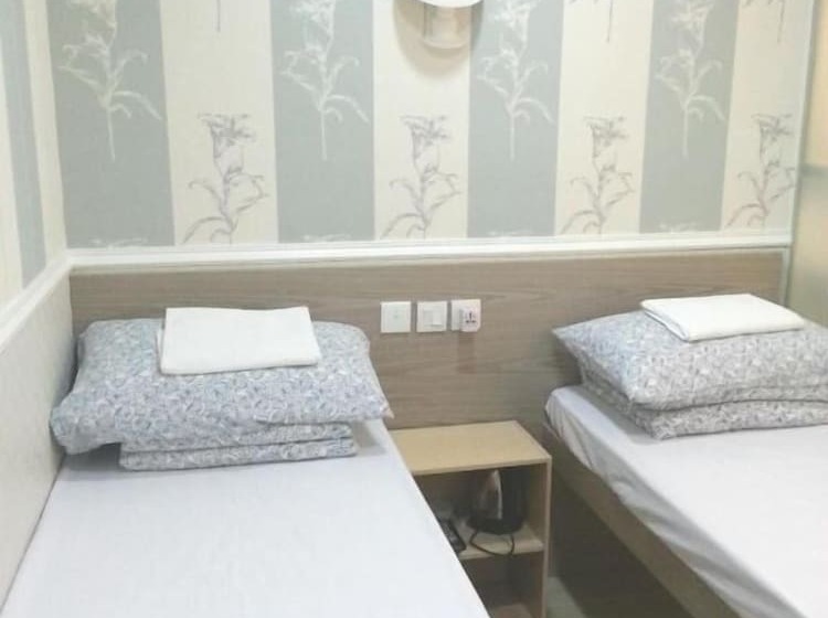 پانسیون K&b Hostel