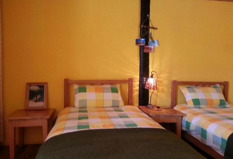 پانسیون Kevin's Trekker Inn