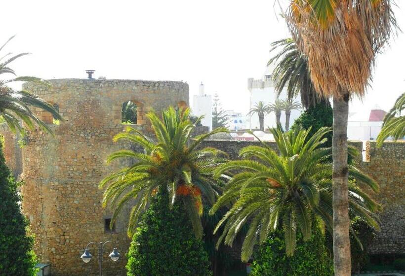 پانسیون Patio De La Luna