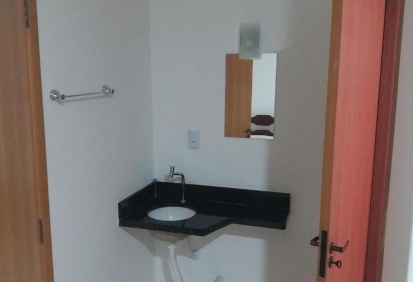 펜션 Pousada Majestic