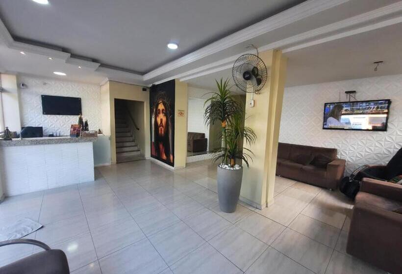 פנסיון Pousada Mãe Ternura Palace