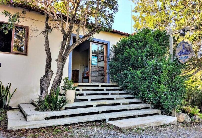 פנסיון Pousada Zazen