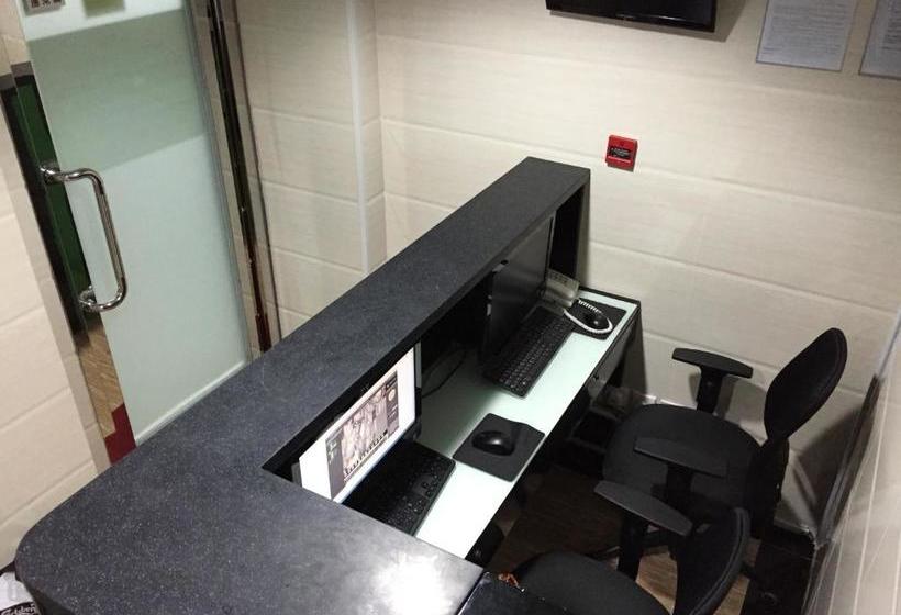 پانسیون Prestige Guesthouse