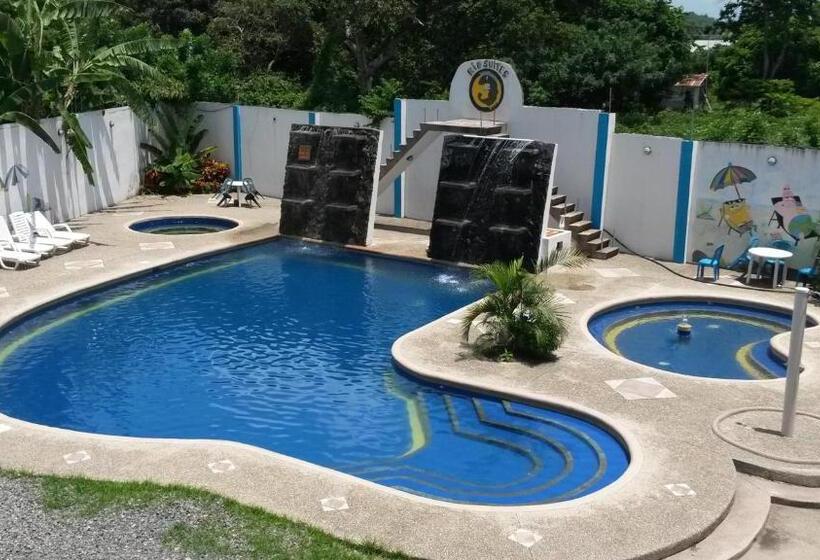 پانسیون Rio Suites