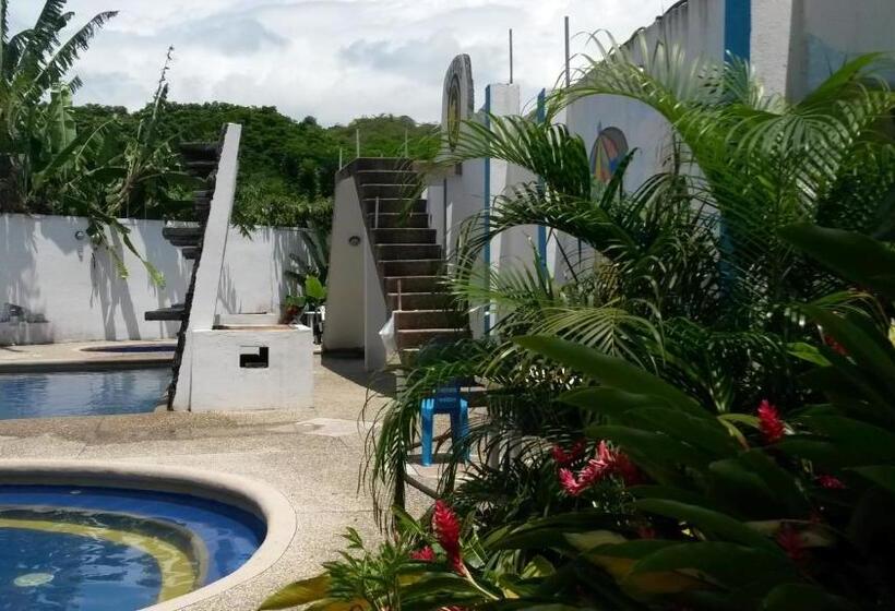 پانسیون Rio Suites