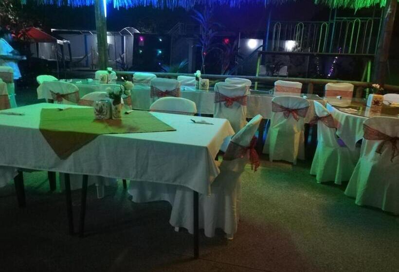 پانسیون Rio Suites