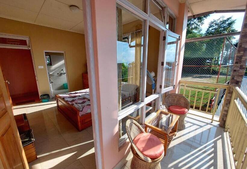 بنسيون Shikher