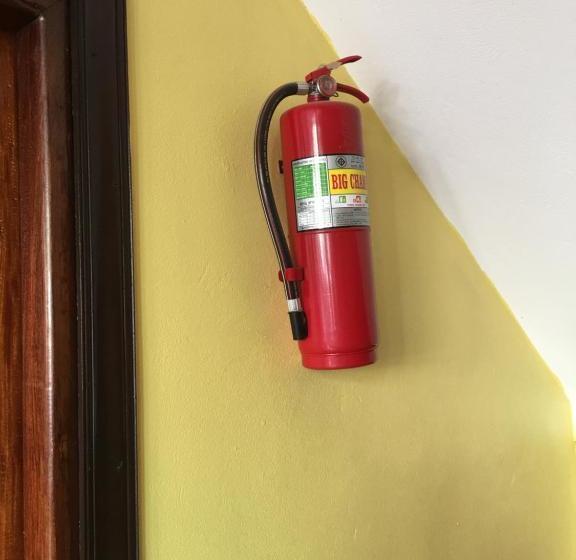 펜션 Thoulasith Guesthouse