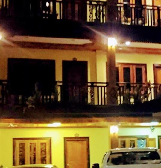 펜션 Thoulasith Guesthouse