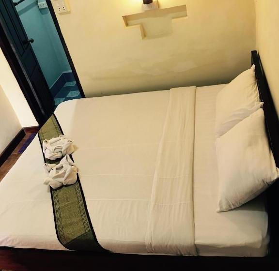 پانسیون Thoulasith Guesthouse