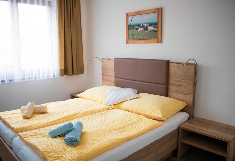 膳宿费 Weingut & Gästehaus Dombi Weiss