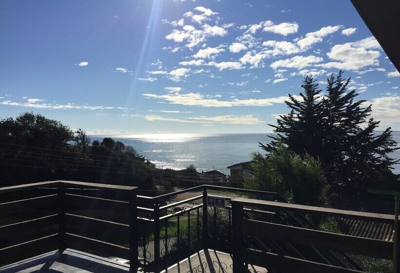 بنسيون Yemanya Hostal