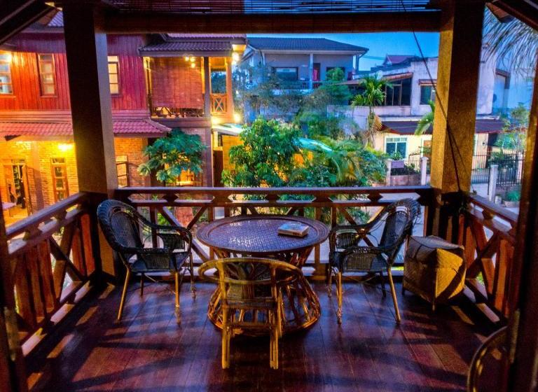 بنسيون Zuela Guesthouse