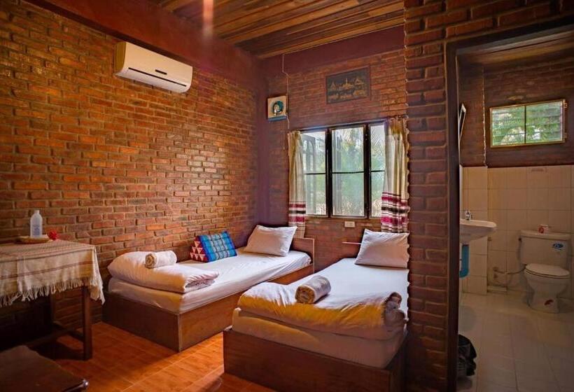 پانسیون Zuela Guesthouse