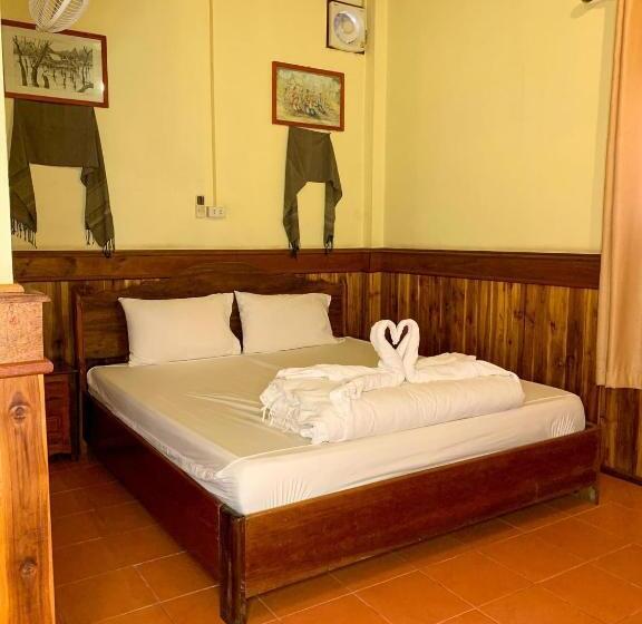 پانسیون Zuela Guesthouse