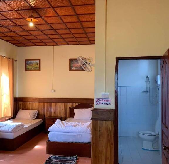 پانسیون Zuela Guesthouse