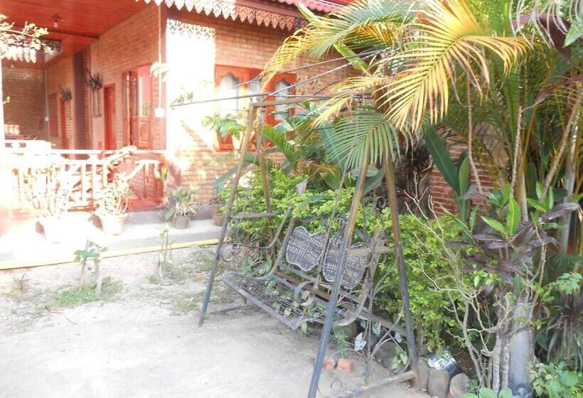 بنسيون Zuela Guesthouse