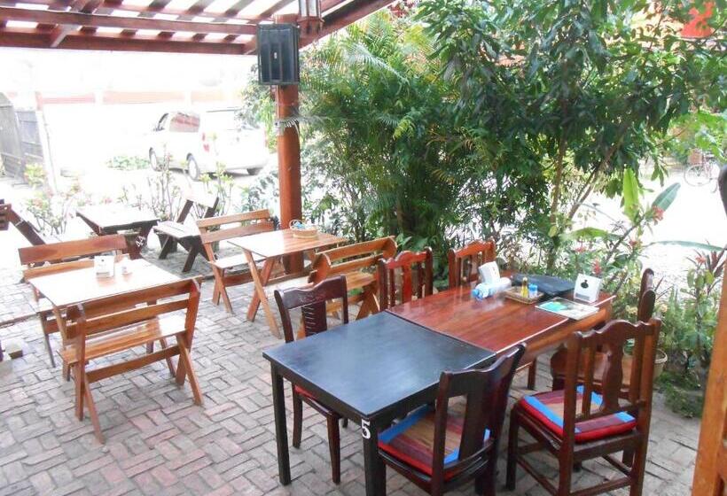 بنسيون Zuela Guesthouse