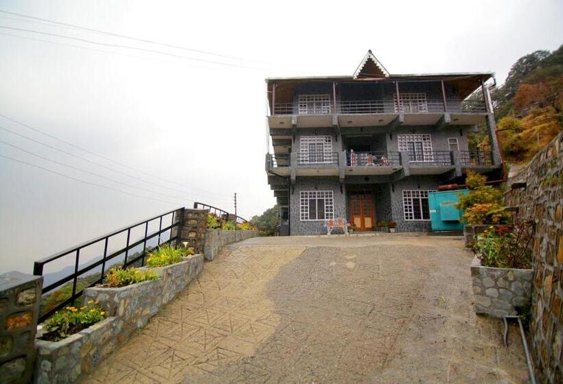 منتجع Ashoka Naini Chalet