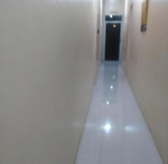 هاستل Aranascarillo Travellers Inn