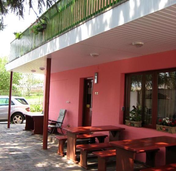 הוסטל Eko Penzion Leo