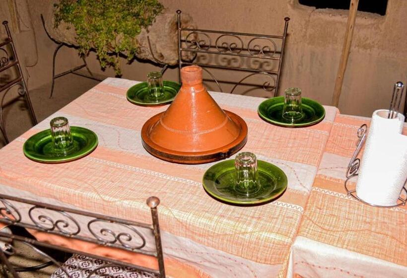 فندق صغير Kasbah Les Nomades