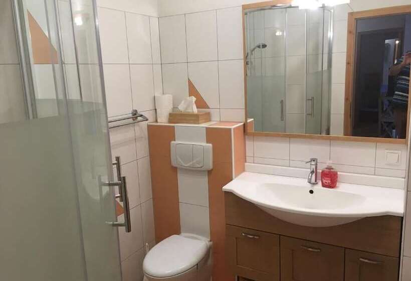 فندق صغير Rafting Alm