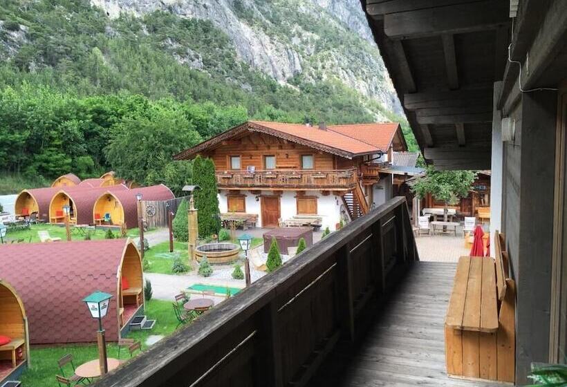 فندق صغير Rafting Alm