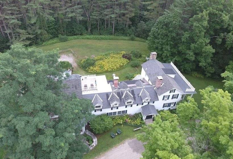 فندق صغير The Inn At Weathersfield