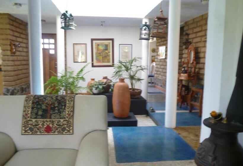 فندق صغير Villa Los Agaves   Hospedería