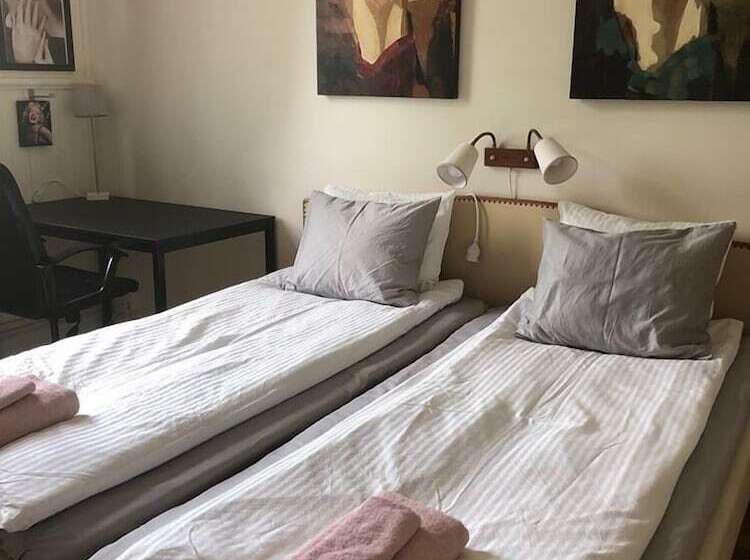 住宿加早餐  Hagbackensgård Bed&breakfast