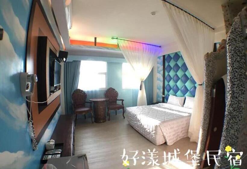 تختخواب و صبحانه Hi Young Castle