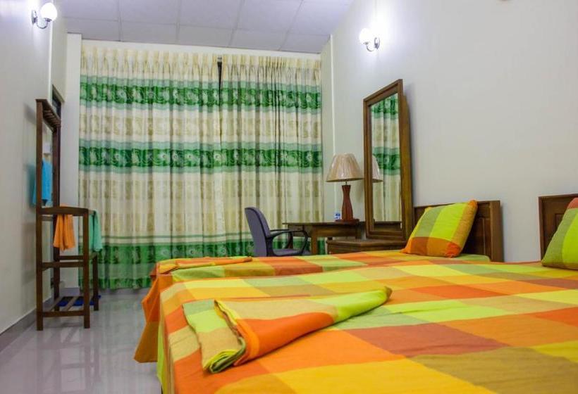 ベッドアンドブレックファースト Satyodaya Educational Training Centre