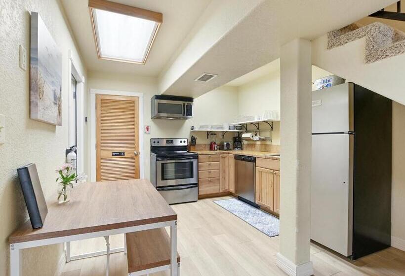 Canyon Lake Condos At Stillwater Ranch