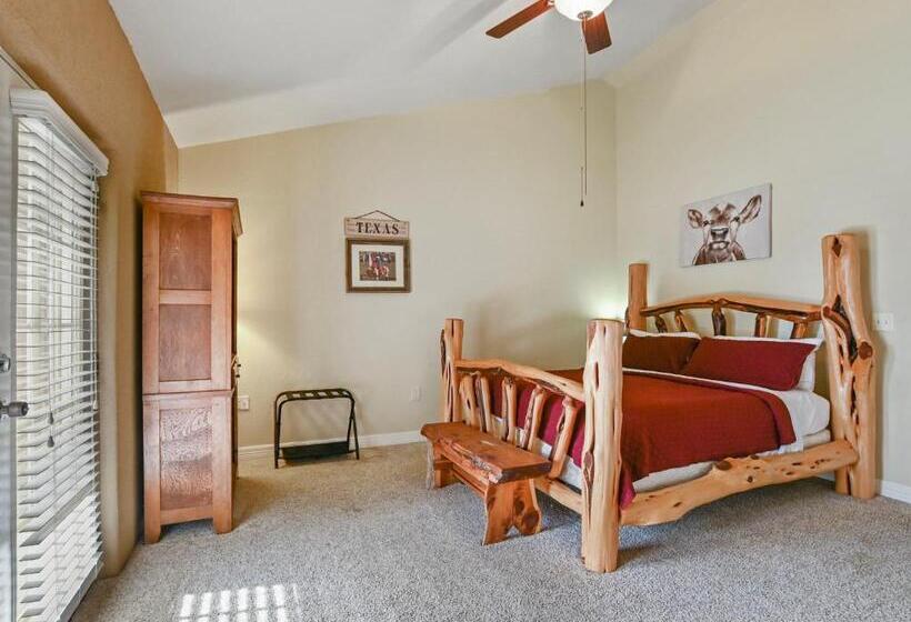 Canyon Lake Condos At Stillwater Ranch