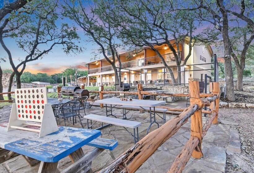 Canyon Lake Condos At Stillwater Ranch