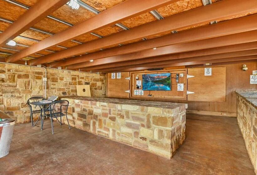 Canyon Lake Condos At Stillwater Ranch