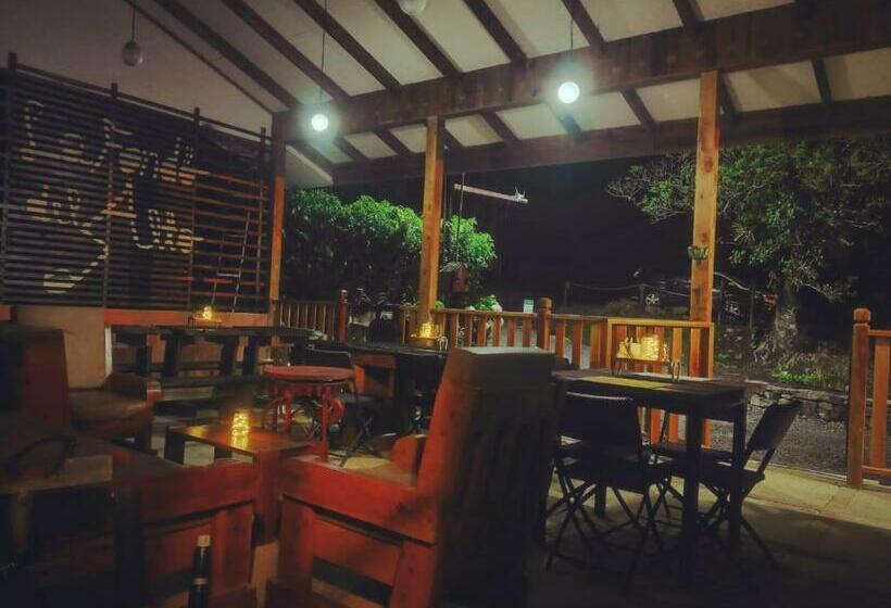 فندق Finca Queveri
