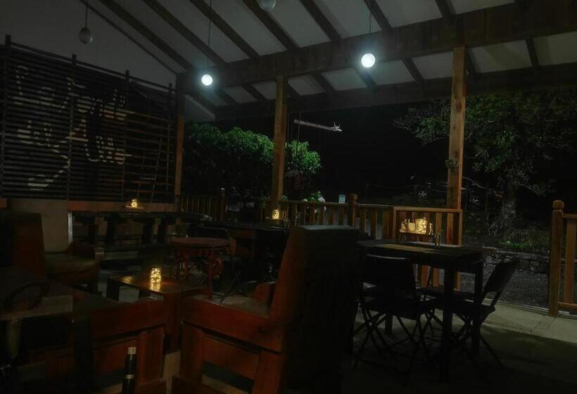 فندق Finca Queveri