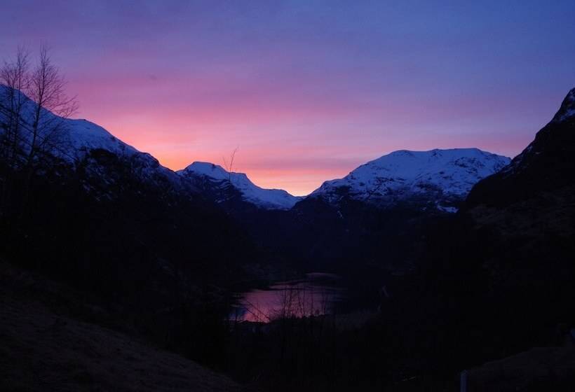 בית מלון כפרי Lunheim In Geiranger