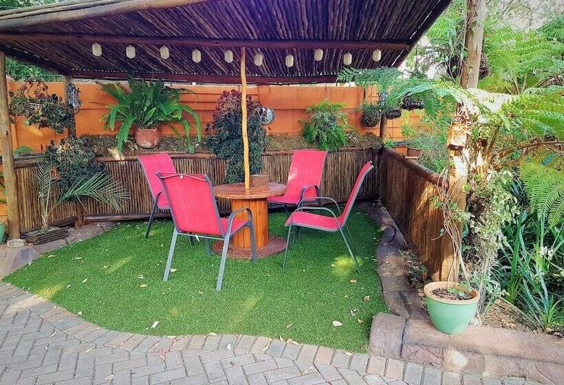 פנסיון 61 On Ireland Guest House