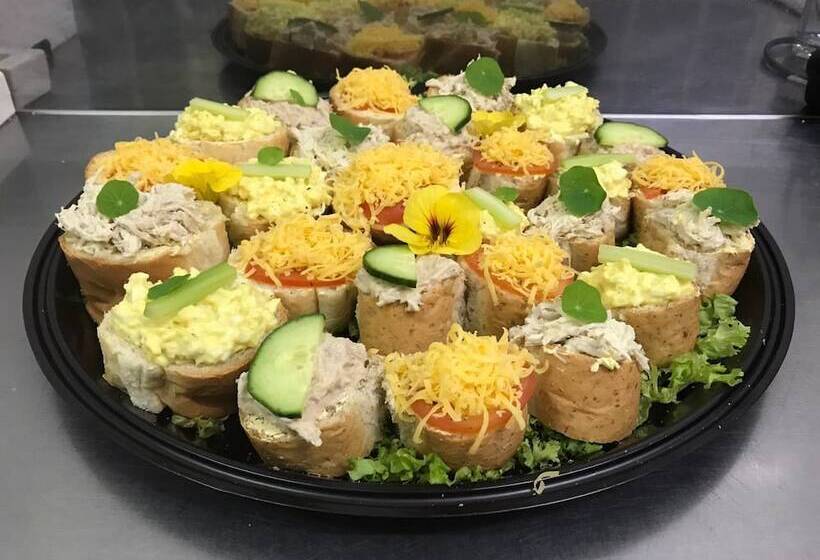 פנסיון 61 On Ireland Guest House