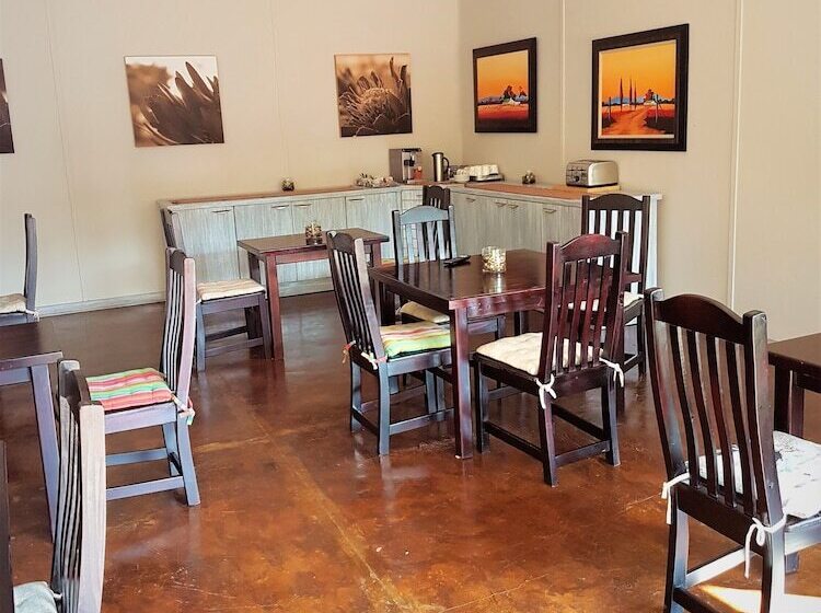 פנסיון 61 On Ireland Guest House