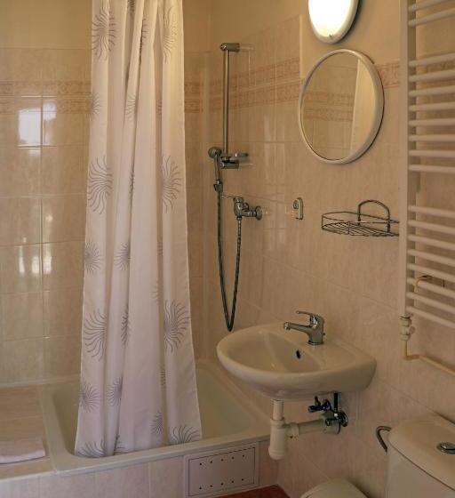 ペンション Aben & Hana Penzion