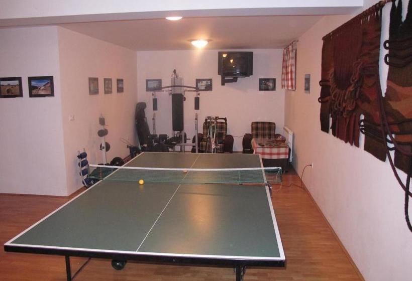 پانسیون Apartment Sobe Ravbar